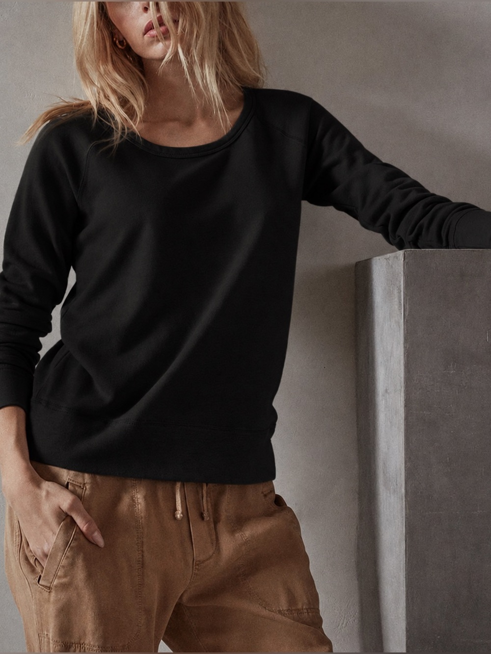 James Perse Vintage French Terry Sweatshirt Black Size 0 XS Fitted Sleeve USA